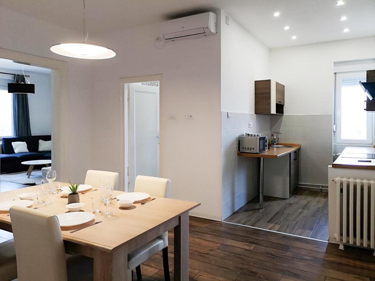 Filinhome Stefanovica Suite 9 Novi Sad Luaran gambar