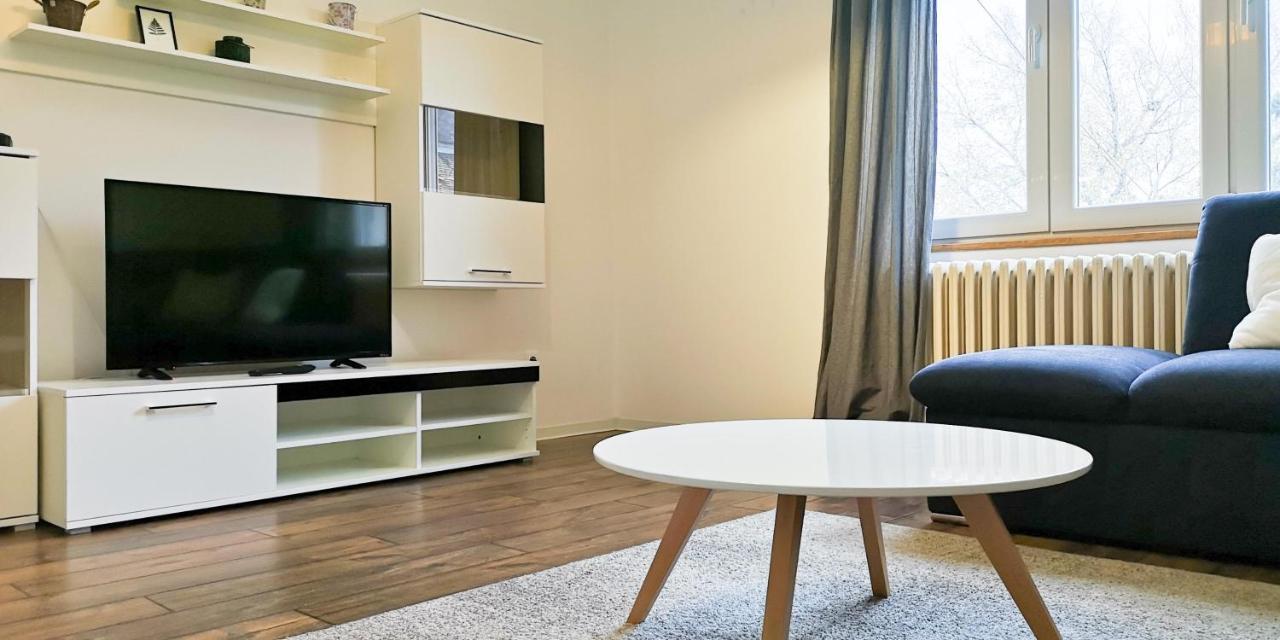 Filinhome Stefanovica Suite 9 Novi Sad Luaran gambar
