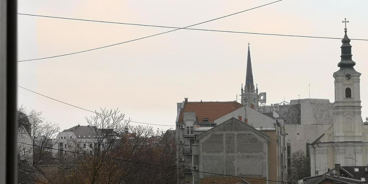 Filinhome Stefanovica Suite 9 Novi Sad Luaran gambar